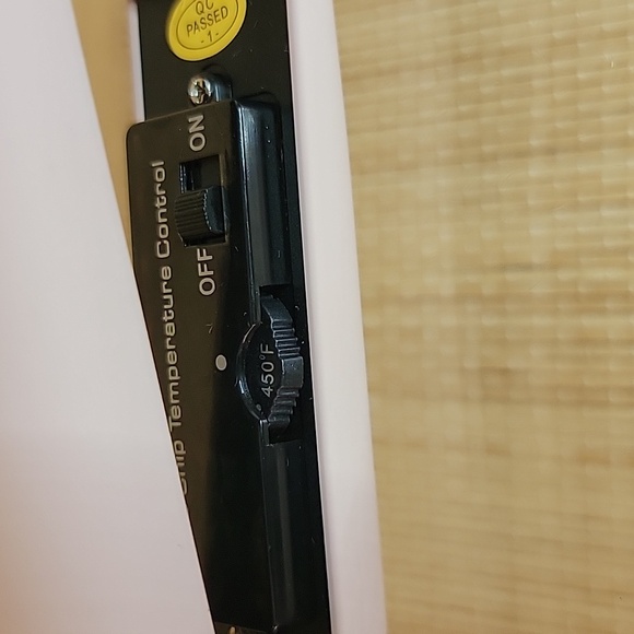 L’ange Model HS035 100W 1” Hair Straightener Pink Like New - Picture 4 of 5